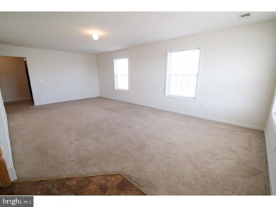 195 W Harmony Dr, Pottstown, PA 19464 - photo 6