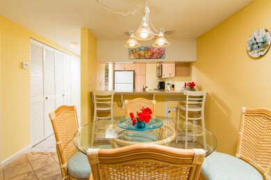 Cheerfully Painted Dining/Kitchen