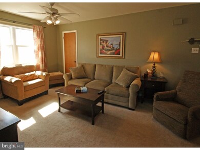 716 Willow St unit B, Lansdale, PA 19446 - photo 6