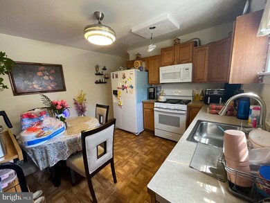 1510 Moss St, Reading, PA 19604 - photo 7