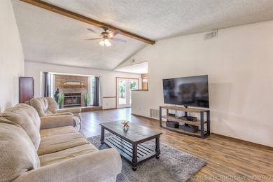 1815 W Laredo Place, Broken Arrow, OK 74012 - photo 6