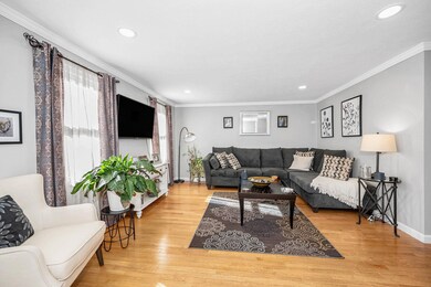 18 Albury Stone Cir unit U214, Nashua, NH 03063 - photo 5