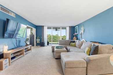 3505 Oaks Way unit 412, Pompano Beach, FL 33069 - photo 4