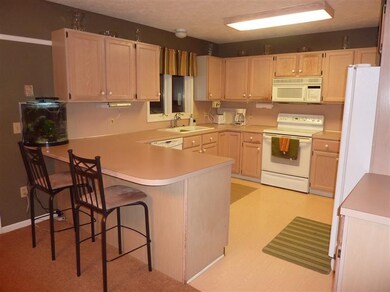 933 Northpointe Dr SW, Byron Center, MI 49315 - photo 3