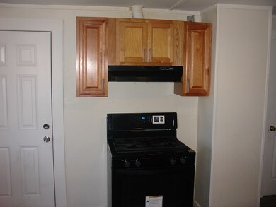 602 Summer St unit 2, Lynn, MA 01905 - photo 2