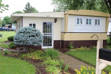 618 W Franklin St, Thorntown, IN 46071 - photo 2