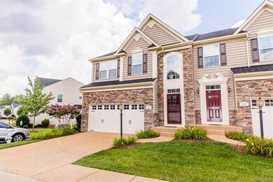 FRONT EXTERIOR, STONE & VINYL SIDING, HOA MAINTAIN