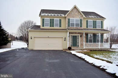 1431 Mallard Dr E, Chambersburg, PA 17202 - photo 2