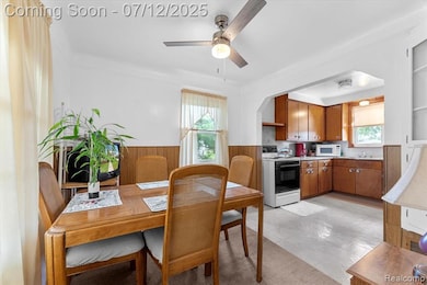 Dining Room/Kitchen