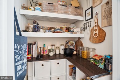 8148 Hollow Ct, Severn, MD 21144 - photo 7