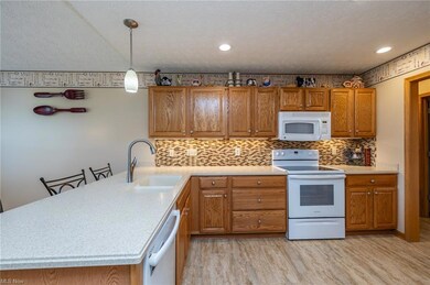 Kitchen with counter eating space