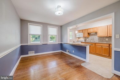 1636 Thetford Rd, Towson, MD 21286 - photo 7