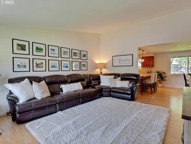 Living Room/Dining Room