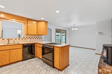 6814 52nd Ave W, University Place, WA 98467 - photo 7