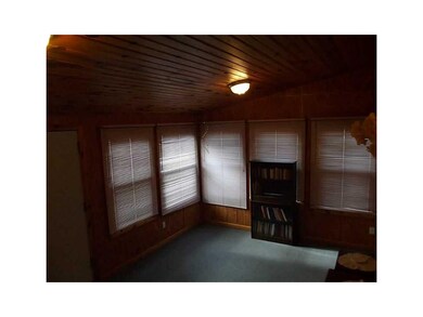 4-Seasons Porch/Room.