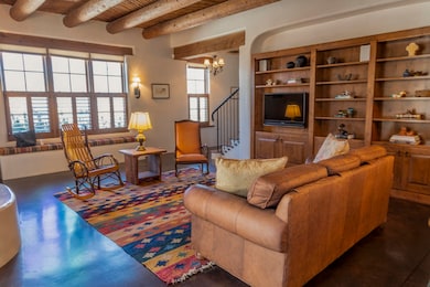 305 De Vargas Ln, Taos, NM 87571 - photo 7