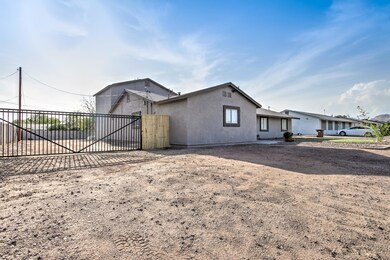 124 S Malcolm Dr-2