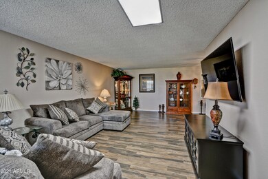 17218 N 105th Ave, Sun City, AZ 85373 - photo 6