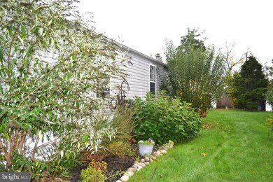 13 Rosewood Ln, Phoenixville, PA 19460 - photo 3