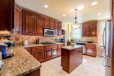 804 W Broad St, Quakertown, PA 18951 - photo 7