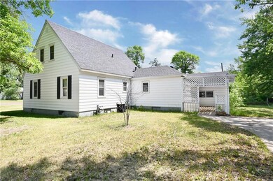 1807 Eddy Ln, Eau Claire, WI 54703 - photo 5