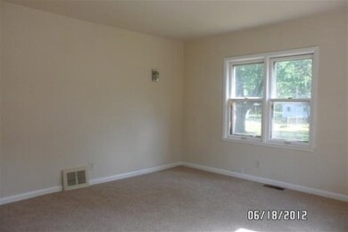 2173 Crisman Rd, Portage, IN 46368 - photo 4