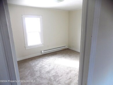 137 Pine St unit 3, Throop, PA 18512 - photo 6
