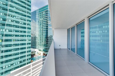 200 Biscayne Boulevard Way unit 3414, Miami, FL 33131 - photo 2