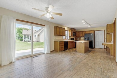 9520 Fireside Ct, Fort Wayne, IN 46804 - photo 7