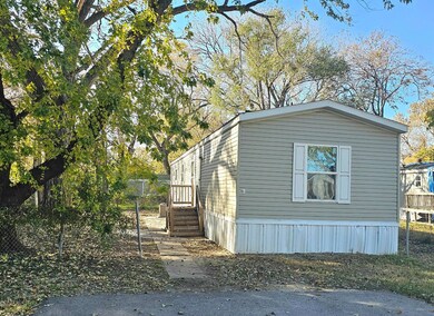 2201 S Anna St unit 36, Wichita, KS 67209 - photo 2