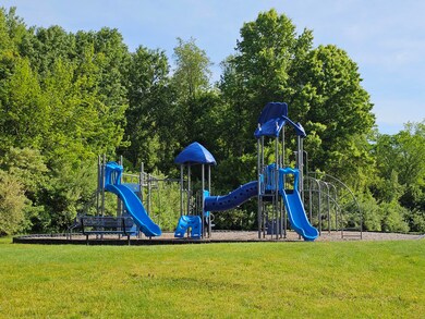 234 Maple unit 234, Highland, MI 48357 - photo 7