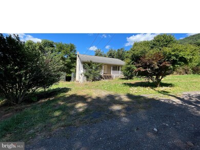 68 Skunk Hollow Ln, Front Royal, VA 22630 - photo 5