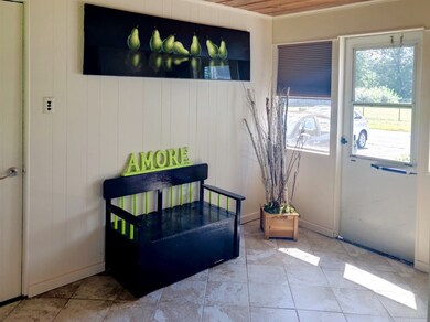 226 Colemore St, Feeding Hills, MA 01030 - photo 4