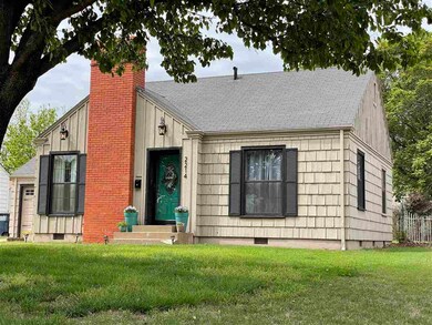 2214 W Maine Ave, Enid, OK 73703 - photo 2