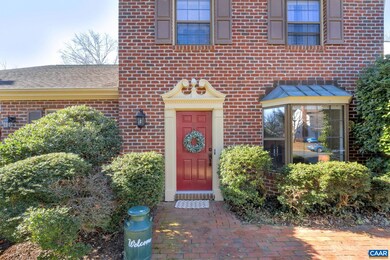 81 Court Place, Charlottesville, VA 22901 - photo 2