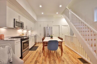 Eating Space/ Kitchen