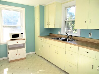 Kitchen 2