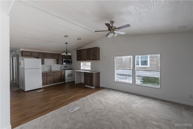 52 Waterview Pkwy, Hamburg, NY 14075 - photo 4