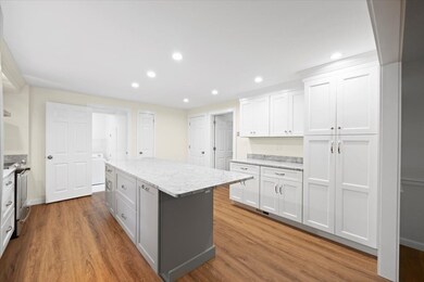 62 Longfellow Rd, Wellesley Hills, MA 02481 - photo 5