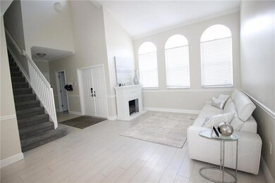 13986 S Cypress Cove Cir, Davie, FL 33325 - photo 6