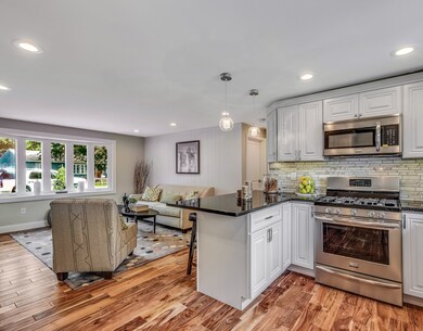 34 Marion Rd unit 36, Bedford, MA 01730 - photo 5