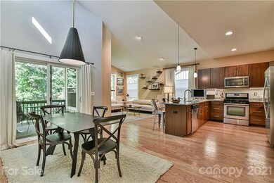 24 Meeting St, Asheville, NC 28803 - photo 7