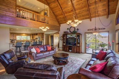 Living Room (2)