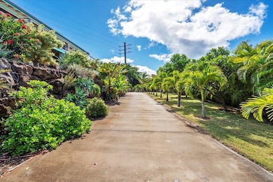 676 Kai Hele Ku St unit B, Lahaina, HI 96761 - photo 6