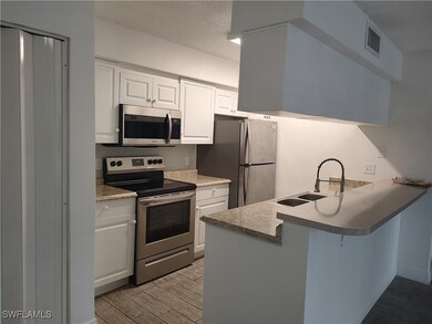 5311 Summerlin Rd unit 1109, Fort Myers, FL 33919 - photo 2
