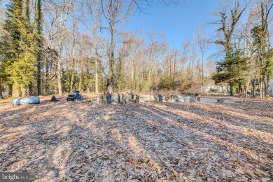 1361 Gregg Dr, Lusby, MD 20657 - photo 7