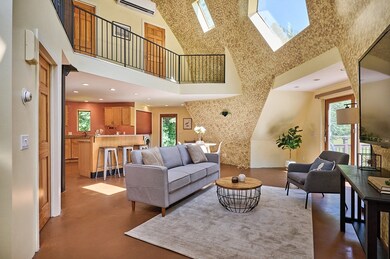 99 Hendrick St, Easthampton, MA 01027 - photo 5