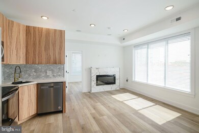 2000 N Front St unit 9, Philadelphia, PA 19122 - photo 7