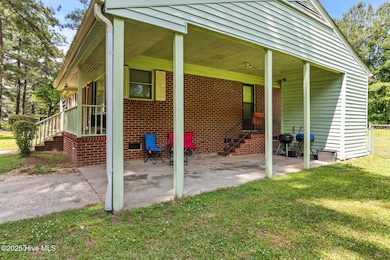 25-web-or-mls-1709-whitfield-ave