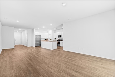 504 Minim St, Charleston, SC 29414 - photo 5